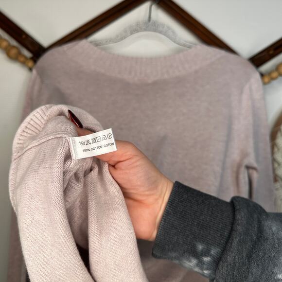 NEW Lisa Todd Gray Sun XO Pink Sweater - Picture 5 of 5